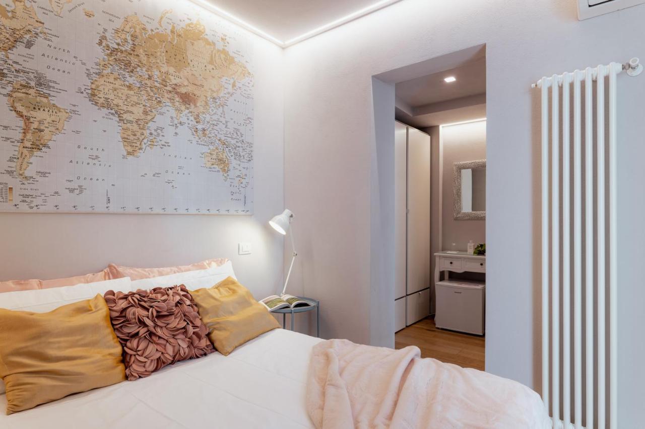 Il Cortile Di Elisa & Our Flats Bed & Breakfast Lucca Exterior photo