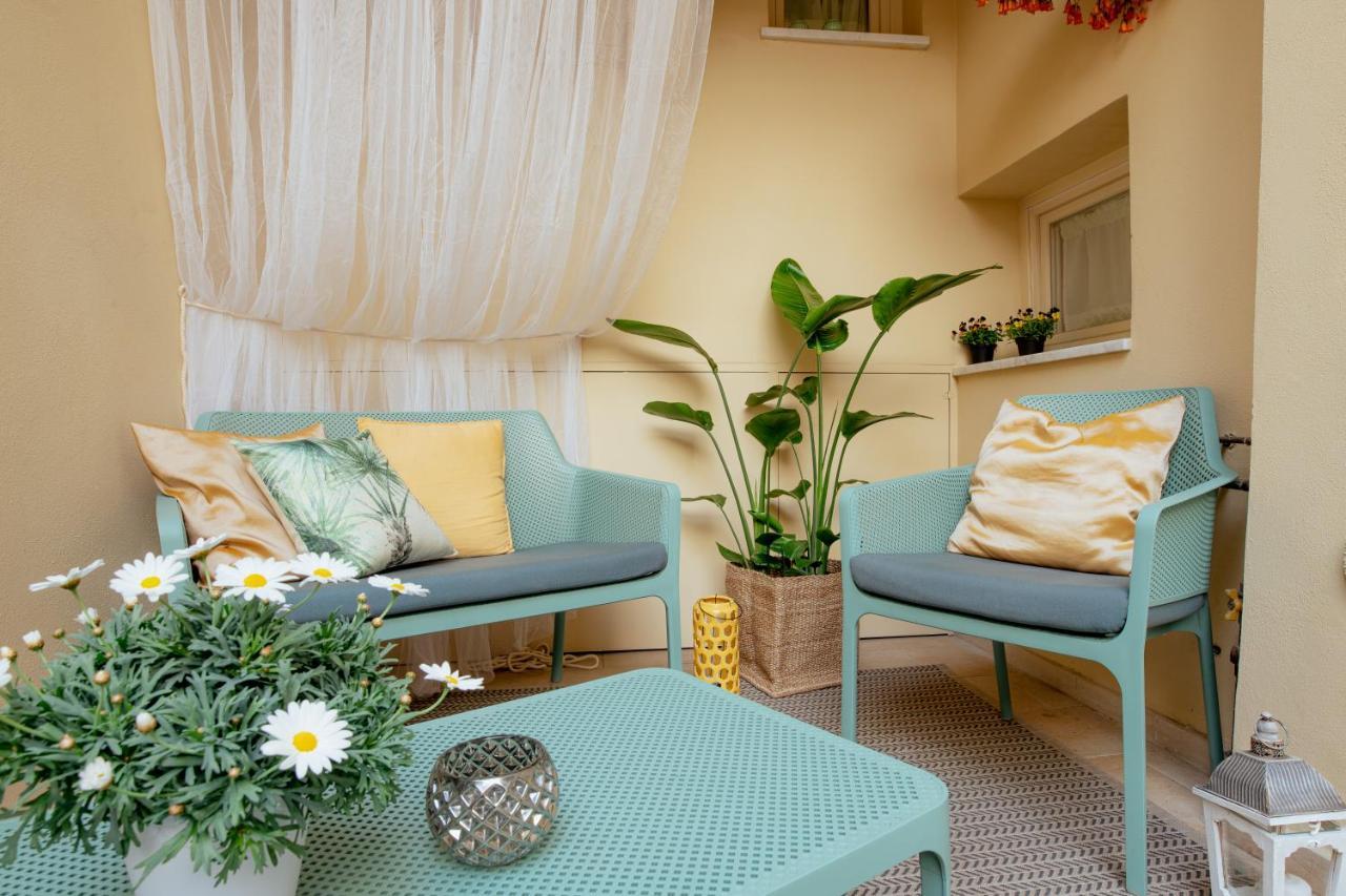 Il Cortile Di Elisa & Our Flats Bed & Breakfast Lucca Exterior photo