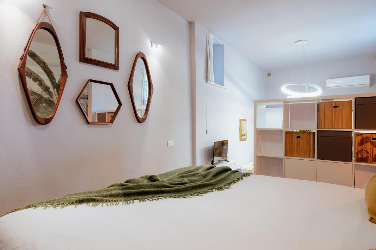 Il Cortile Di Elisa & Our Flats Bed & Breakfast Lucca Exterior photo